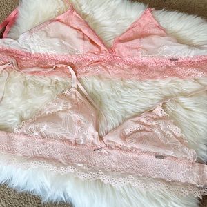 Bundle of like new La Vie En Rose bralettes